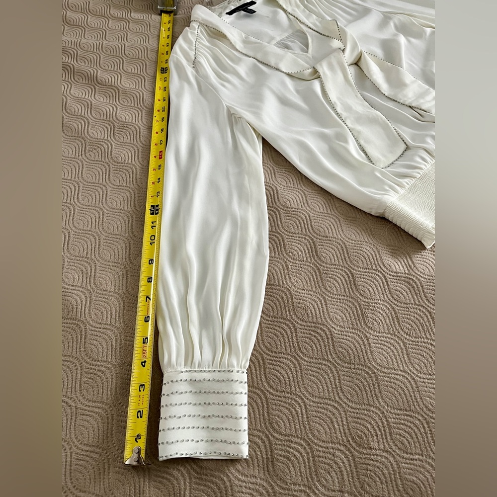 White House Black Market tie neck embellished trim blouse in ecru size medium 🆕 - Picture 9 of 14